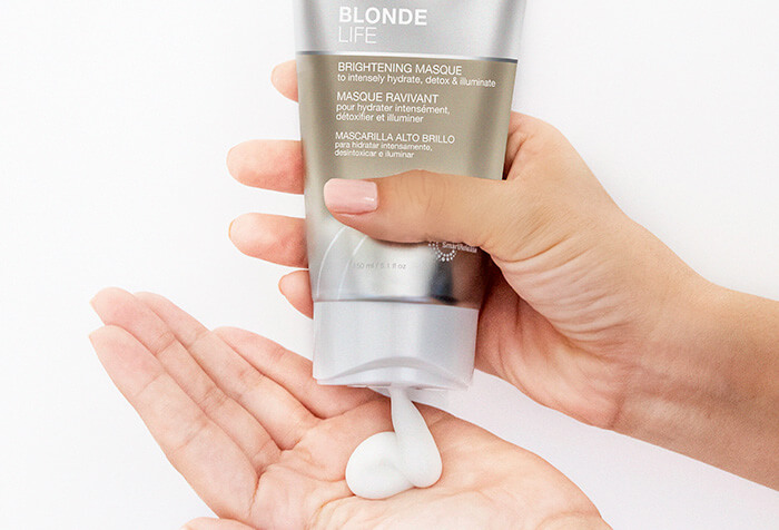 blonde-life-masque-hand Blonde Life Masque coming out of bottle