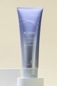 Blonde Life Violet Conditioner hair product