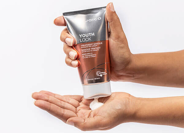 youthlock-masque-hand_c YouthLock Treatment Masque